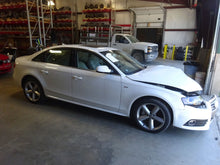 Load image into Gallery viewer, FOG LAMP LIGHT A4 A6 Allroad Q5 S4 SQ5 09-15 Bumper Mounted Right - NW81842