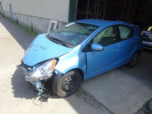 Load image into Gallery viewer, Axle Shaft Toyota Prius 2016 - NW14173
