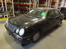 Load image into Gallery viewer, AUTOMATIC TRANSMISSION CLK320 CLK430 CLK500 CLK55 E300d E320 98-03 RWD - NW327176