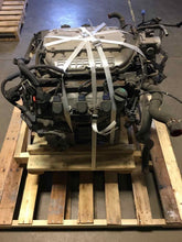 Load image into Gallery viewer, DOOR CONTROL MODULE COMPUTER Honda Odyssey 08 09 10 Right - NW32653