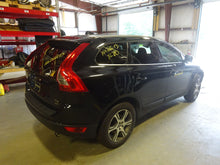Load image into Gallery viewer, TRANSFER CASE Volvo C70 S60 S80 V70 XC60 XC70 12 13 14 15 - NW177145