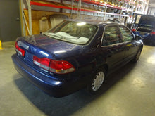 Load image into Gallery viewer, CV AXLE SHAFT Honda Accord 2000 00 2001 01 2002 02 Left Auto - NW11719