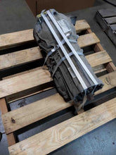 Load image into Gallery viewer, TRANSFER CASE Audi Q7 2007 07 2008 08 2009 09 2010 10 - NW176635