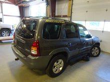Load image into Gallery viewer, CV AXLE SHAFT Mazda Tribute Escape 2001 01 2002 02 2003 03 2004 04 Rear Right - NW12525