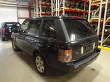 Load image into Gallery viewer, CARRIER ASSEMBLY Range Rover 2003 03 2004 04 2005 05 Rear - NW47388