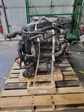 Load image into Gallery viewer, CV AXLE SHAFT Audi All Road 2001 01 02 03 04 05 Rear - NW325680