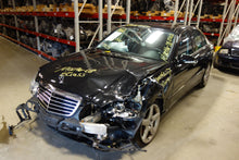Load image into Gallery viewer, TRANSFER CASE E350 E280 E300 E320 E550 E63 2007 07 2008 08 - NW176980