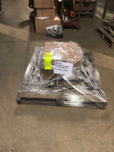 Load image into Gallery viewer, STEERING RACK BMW 528i 530i 525i 2000 00 2001 01 02 03 - NW168601