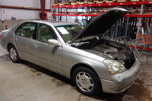 Load image into Gallery viewer, POWER STEERING PUMP Lexus LS430 01 02 03 04 05 06 - NW163611