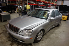 Load image into Gallery viewer, SIDE VIEW MIRROR S430 S500 S55 S600 00 01 02 Right - NW262331