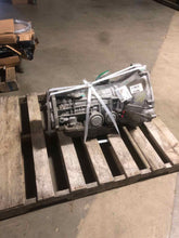 Load image into Gallery viewer, Throttle Body MOUNTAINEER 2002 - NW177599