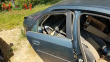 Load image into Gallery viewer, Temperature Controls Cadillac CTS 2006 - MM2182110