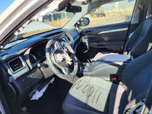 Load image into Gallery viewer, TRANSMISSION Toyota Highlander Venza 2009-2018 FWD VIN A - MM2955384