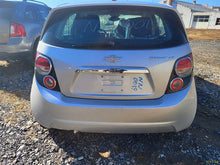 Load image into Gallery viewer, Transmission Chevrolet Sonic 2012 - MM2960442