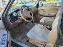 Load image into Gallery viewer, Transmission Toyota Tacoma 2002 - MM2993641
