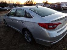 Load image into Gallery viewer, ENGINE MOTOR Santa Fe Sonata Sonata Hybrid Optima Sorento 15-19 2.4L VIN 3/F/B - MM2984490
