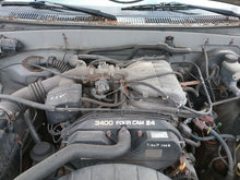 Load image into Gallery viewer, HEADLIGHT LAMP ASSEMBLY Toyota Tundra 00 01 02 03 04 Right - CTL193951