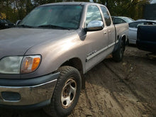 Load image into Gallery viewer, HEADLIGHT LAMP ASSEMBLY Toyota Tundra 00 01 02 03 04 Right - CTL193951