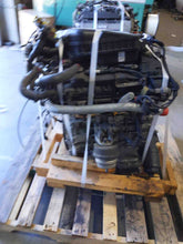 Load image into Gallery viewer, Headlight Lamp Assembly Hyundai Genesis 2012 - NW293283