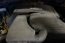 Load image into Gallery viewer, TRANSFER CASE Ford Expedition 2003 03 2004 04 - NW176469