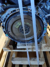 Load image into Gallery viewer, TRANSFER CASE CONTROL MODULE COMPUTER LR4 Range Rover Rover Sport 10-13 - NW37161
