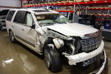 Load image into Gallery viewer, FOG LAMP LIGHT C-MAX Explorer Explorer Sport Trac 03-19 Bumper Mounted - NW81730