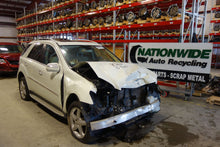 Load image into Gallery viewer, CV AXLE SHAFT ML320 ML350 ml500 2007 07 2008 08 09 10 11 12 Rear Right - NW13027