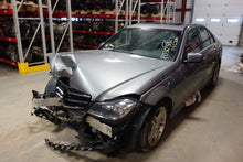 Load image into Gallery viewer, CARRIER ASSEMBLY E250 Van C230 C250 C300 C350 C63 E250D E300 08-16 AWD - NW46845