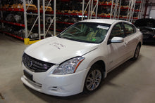 Load image into Gallery viewer, AXLE SHAFT Nissan Altima 07 08 09 10 11 AT Left - NW11024