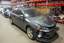 Load image into Gallery viewer, Exhaust Manifold Volkswagen Passat 2015 - NW66150