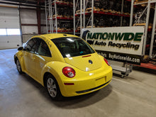 Load image into Gallery viewer, CV AXLE SHAFT Volkswagen Beetle 2006 06 2007 07 2008 08 09 10 Auto left - NW14348
