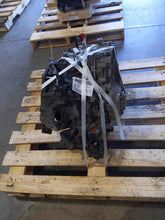 Load image into Gallery viewer, FRONT CV AXLE SHAFT Nissan Murano 2006 06 2007 07 Right - NW11352