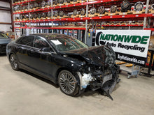 Load image into Gallery viewer, Radio Lincoln MKZ 2016 - NW365025