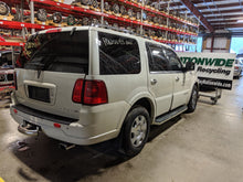 Load image into Gallery viewer, Wheel Rim Lincoln Navigator 2005 - NW196954