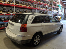 Load image into Gallery viewer, FRONT CV AXLE SHAFT Chrysler Pacifica 2007 07 2008 08 Right - NW10971