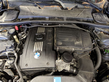 Load image into Gallery viewer, Fuel pump computer BMW 330i 328i 528i 525i 530i 2004 04 05 06 07 08 - 11 - NW29329