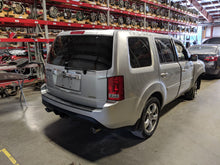 Load image into Gallery viewer, REAR AXLE SHAFT Honda Pilot 09 10 11 12 13 14 Right - NW11943