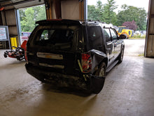 Load image into Gallery viewer, Windshield Wiper Motor Chevrolet Tahoe 2012 - NW202293
