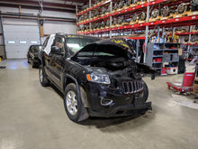 Load image into Gallery viewer, Fuse Box GRAND CHEROKEE 2014 - NW317760
