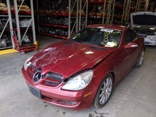 Load image into Gallery viewer, Steering Gear Rack MERCEDES SLK 2005 - NW169384