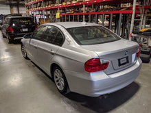 Load image into Gallery viewer, Fog Light BMW 330i 325i 2004 04 2005 05 2006 06 Coupe Convertible Right - NW216388