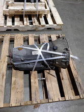 Load image into Gallery viewer, THROTTLE BODY Mercedes E63 SL63 CL63 R63 C63 2007 07 2008 08 2009 09 2010 10 - NW178415