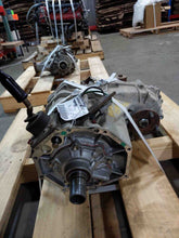 Load image into Gallery viewer, TRANSFER CASE Toyota 4 Runner 2001 01 2002 02 - NW177103