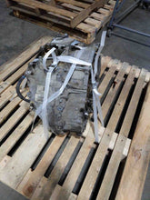 Load image into Gallery viewer, TRANSFER CASE Volvo V60 V70 2007 07 2008 08 2009 09 2010 10 2011 11 - NW534099