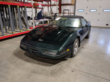 Load image into Gallery viewer, REAR DRIVE SHAFT Chevrolet Corvette 1984-1996 AT - NW143247
