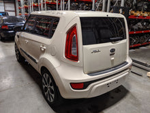 Load image into Gallery viewer, AIR BAG CONTROL MODULE COMPUTER Kia Soul 2012 12 - NW33417