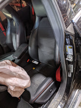 Load image into Gallery viewer, Radio MERCEDES CLA-CLASS 2014 - NW210321