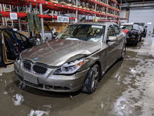 Load image into Gallery viewer, CARRIER ASSEMBLY BMW 528XI 530XI 2006 06 2007 07 2008 08 09 10 Rear Auto - NW212342