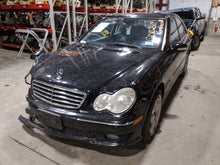 Load image into Gallery viewer, CARRIER ASSEMBLY C240 C230 2003 03 2004 04 05 Rear - NW214272