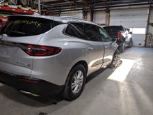 Load image into Gallery viewer, Transfer Case Buick Enclave 2018 - NW318115
